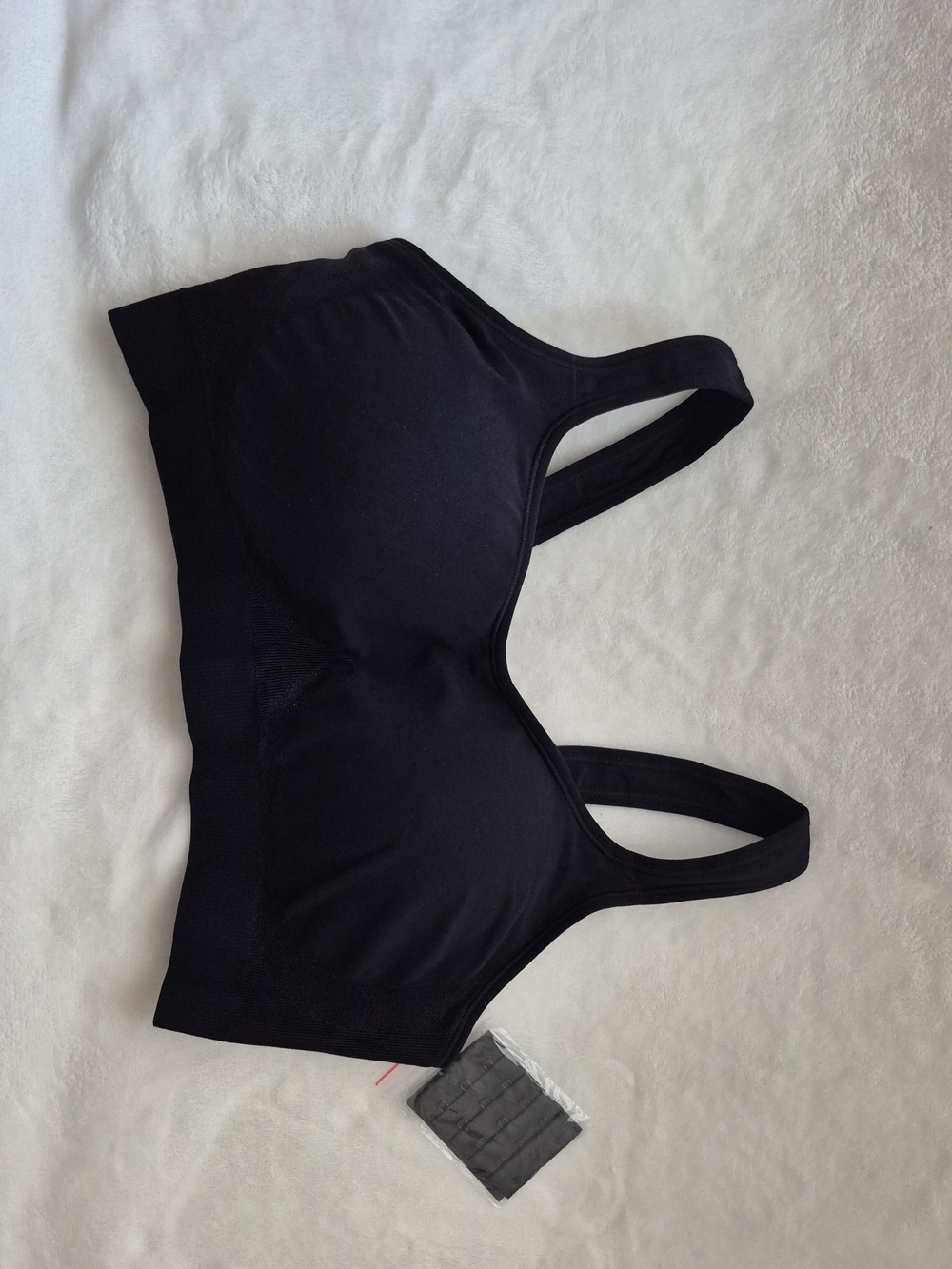 Underoutfit Comfort Shaping Bra - Picture 4 of 12